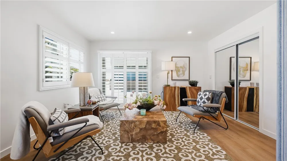 6601 Seashore Newport Beach, CA 92663