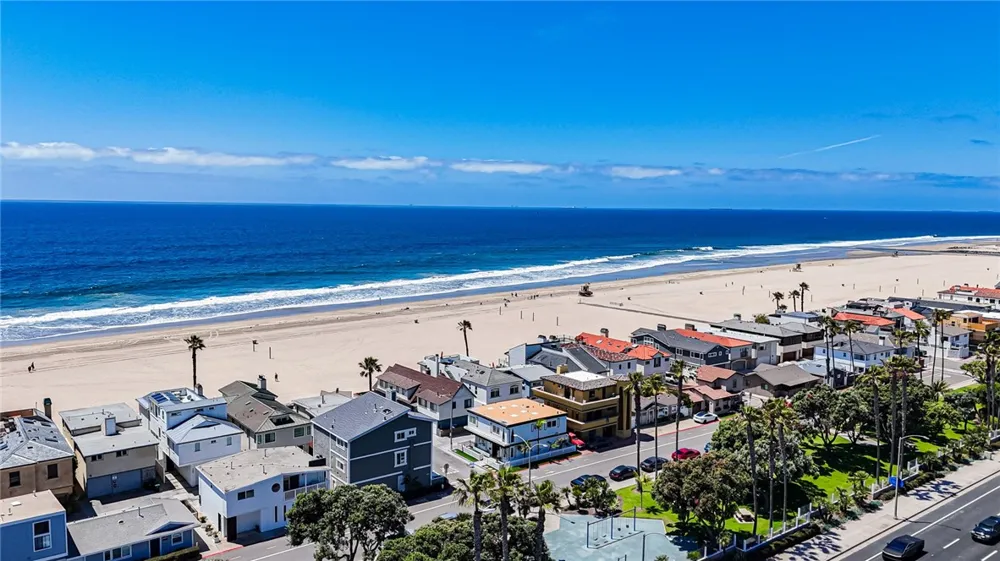 6601 Seashore Newport Beach, CA 92663