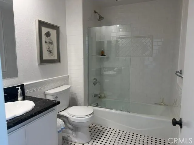 401 Intrepid Court Newport Beach, CA 92663
