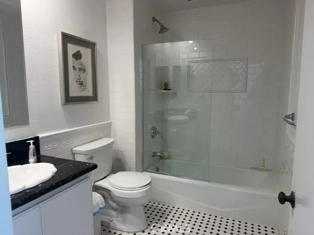 401 Intrepid Court Newport Beach, CA 92663