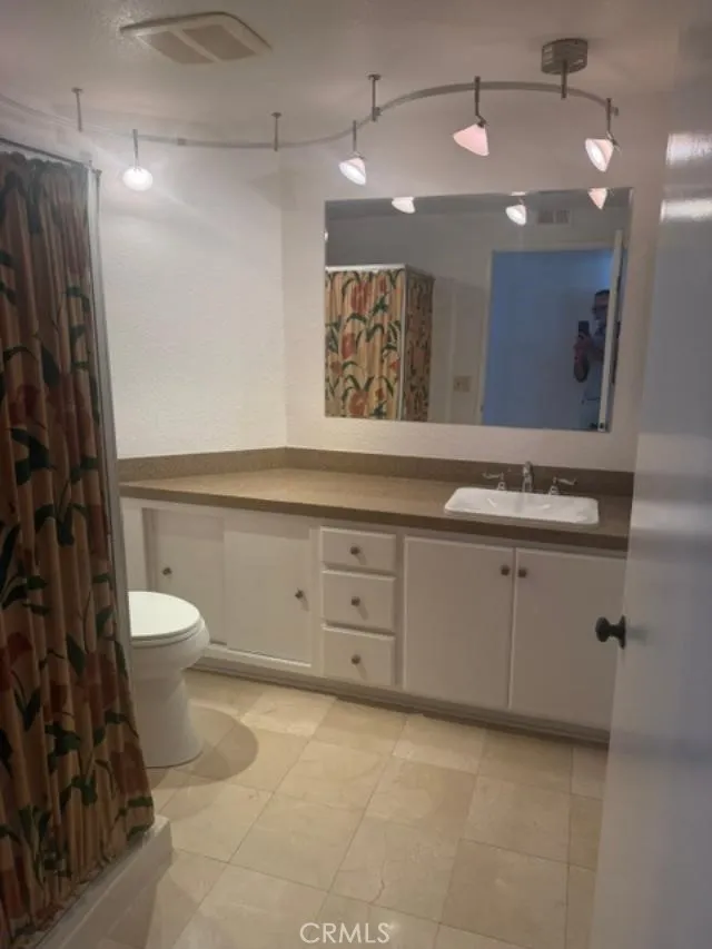 401 Intrepid Court Newport Beach, CA 92663