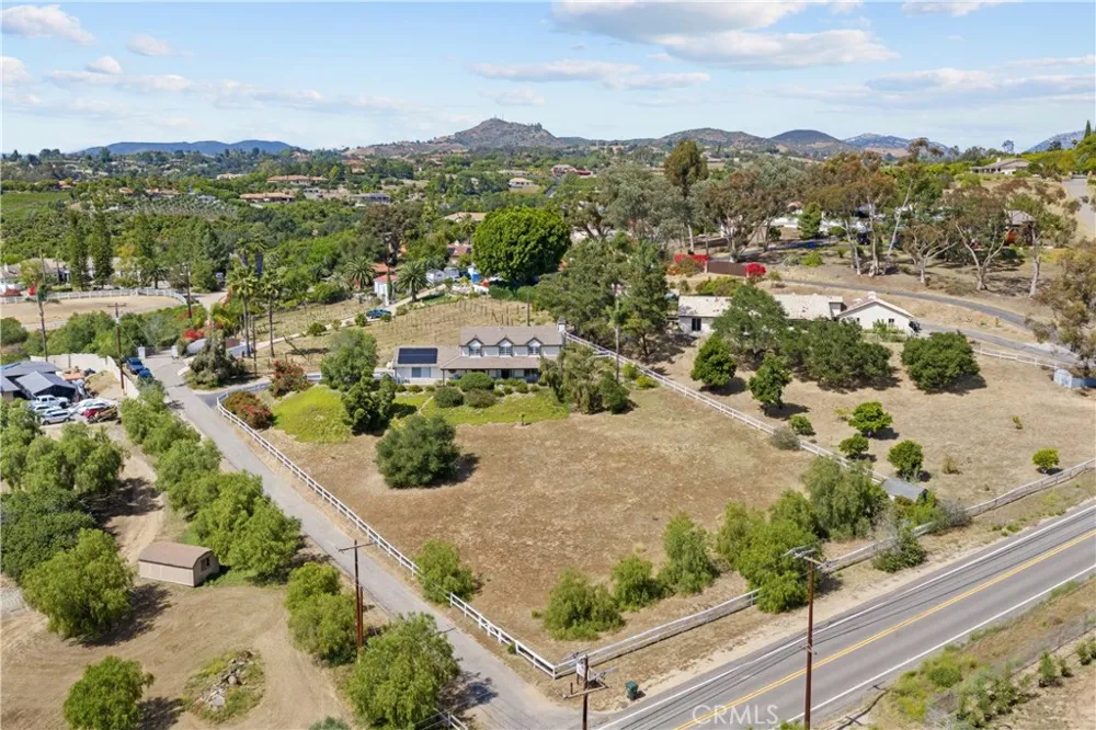 3162 Reche Road Fallbrook, CA 92028