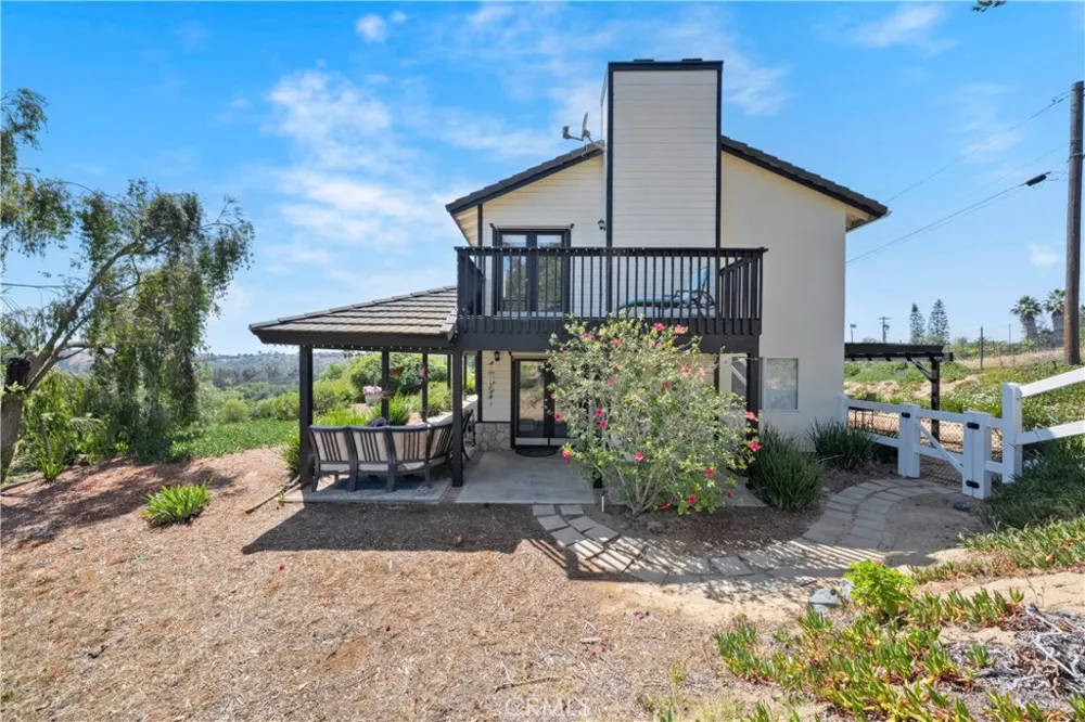 3162 Reche Road Fallbrook, CA 92028