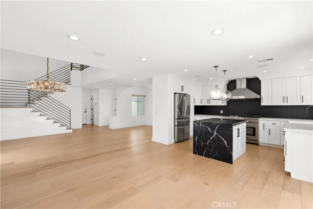 70 Cormorant Circle Newport Beach, CA 92660