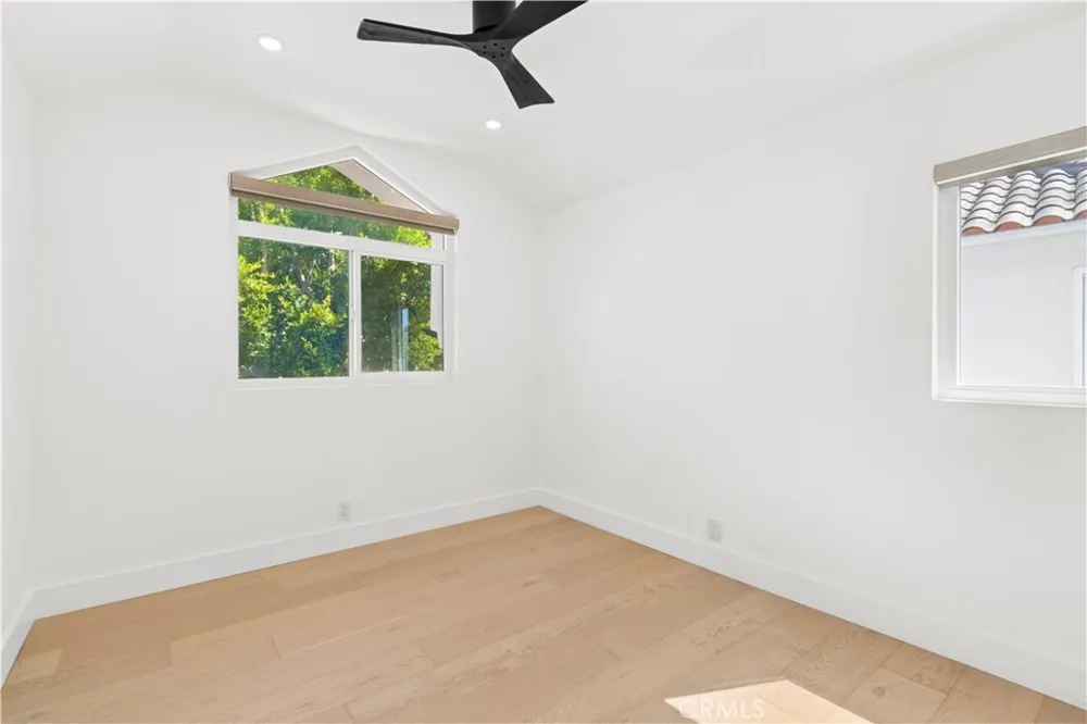 70 Cormorant Circle Newport Beach, CA 92660