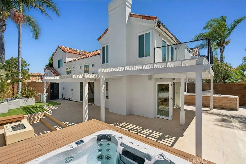 70 Cormorant Circle Newport Beach, CA 92660