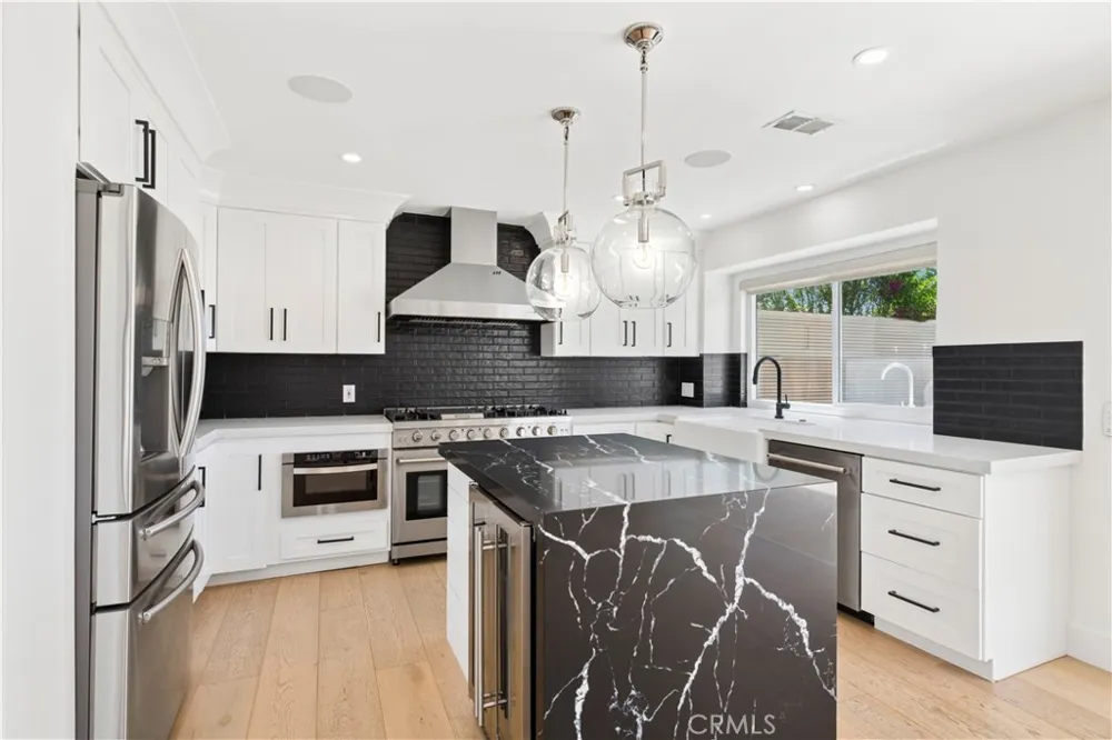 70 Cormorant Circle Newport Beach, CA 92660