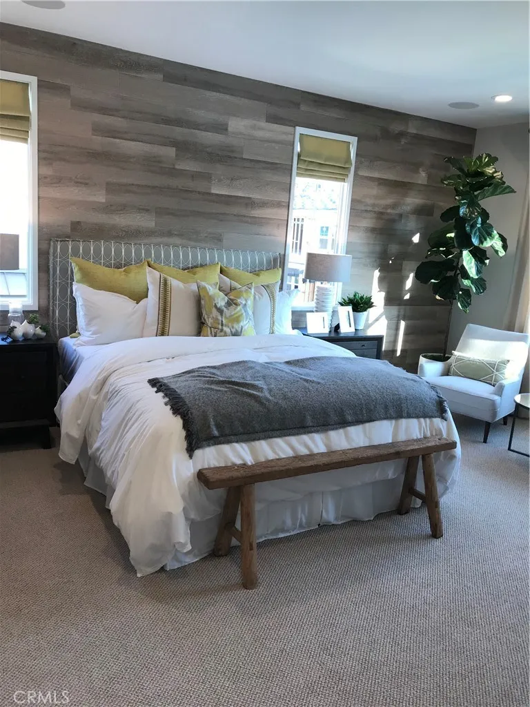 275 W Via Presido #107 Ontario, CA 91762