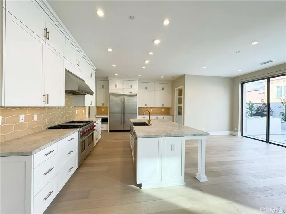 105 Green Rdg Irvine, CA 92602