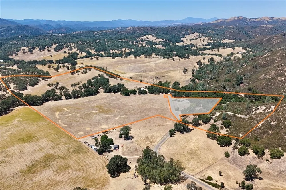 49460 Sapaque Road Bradley, CA 93426
