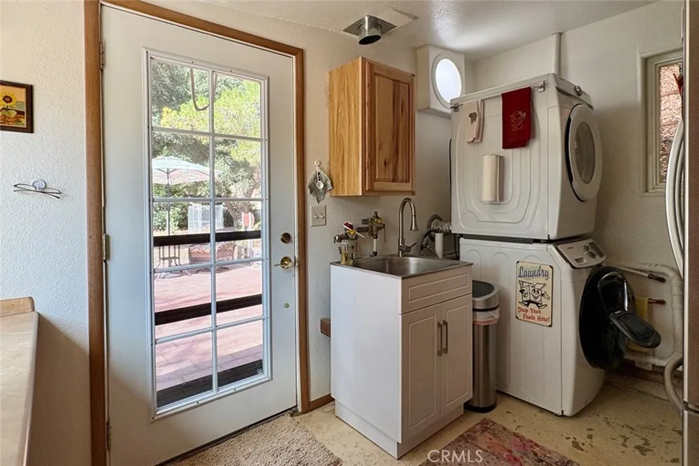 49460 Sapaque Road Bradley, CA 93426