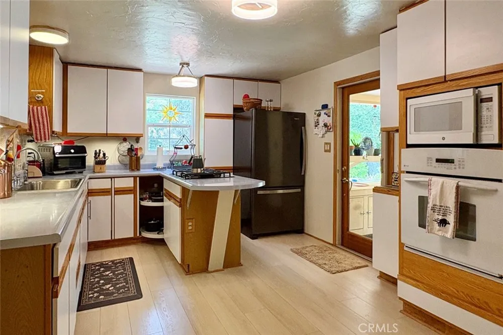 49460 Sapaque Road Bradley, CA 93426