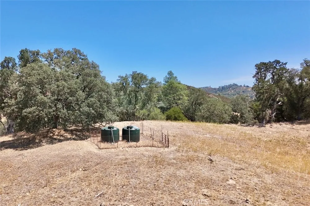 49460 Sapaque Road Bradley, CA 93426