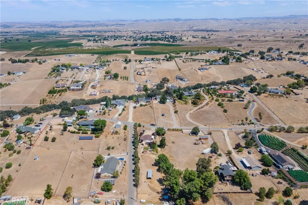5790 Prancing Deer Place Paso Robles, CA 93446