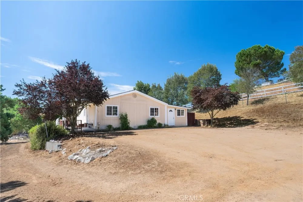 5790 Prancing Deer Place Paso Robles, CA 93446