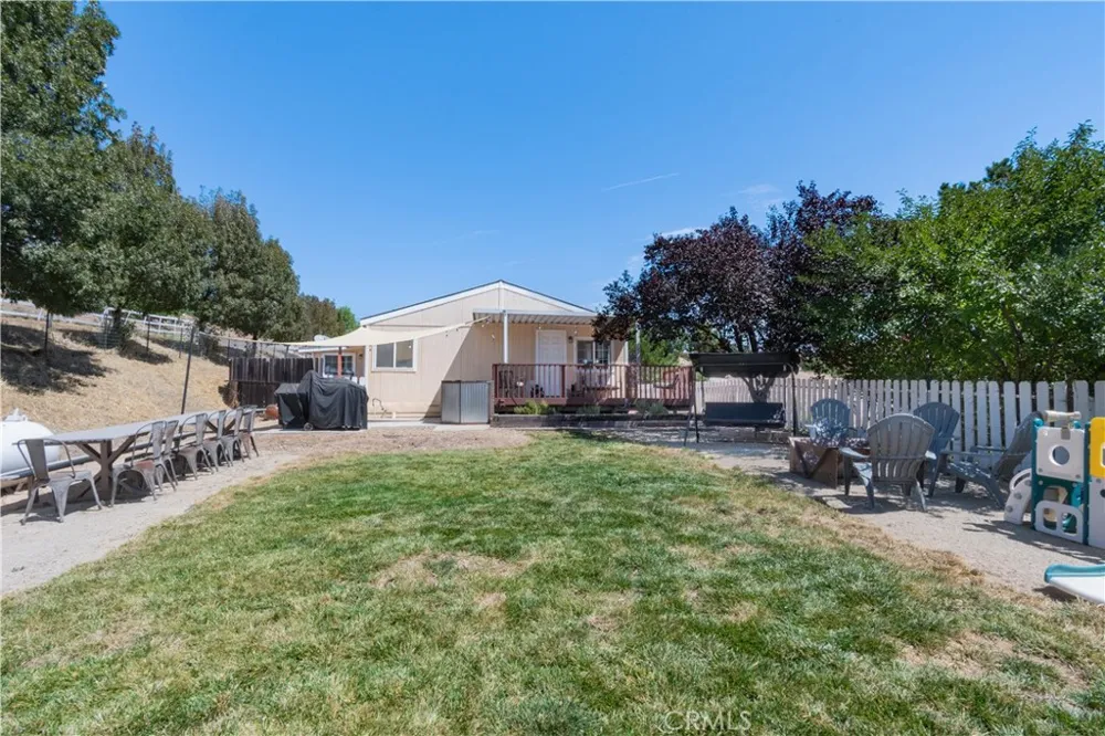 5790 Prancing Deer Place Paso Robles, CA 93446