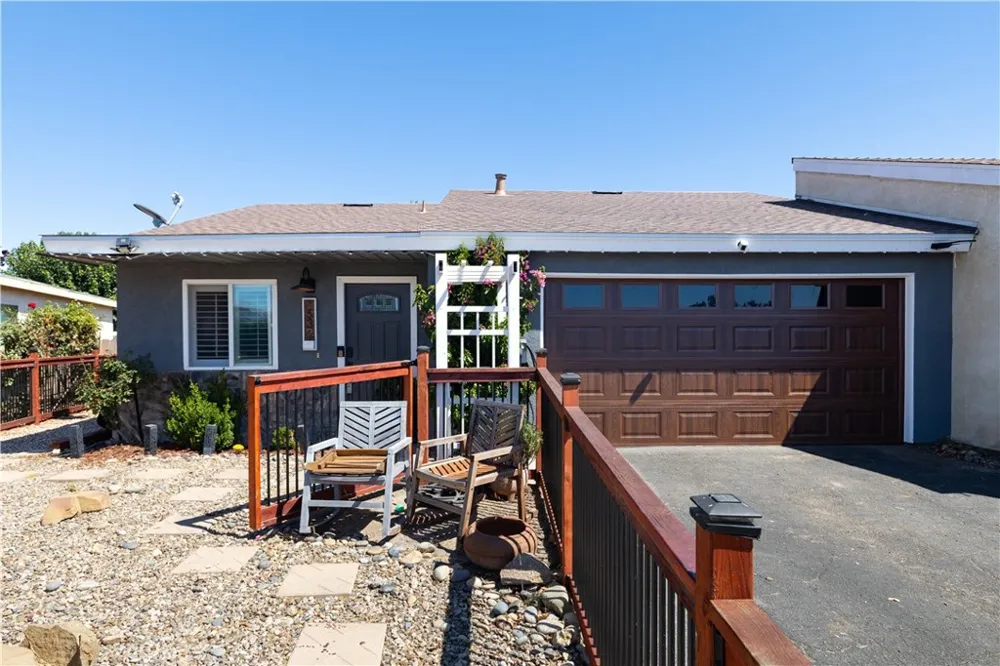 1532 Sierra Paso Robles, CA 93446