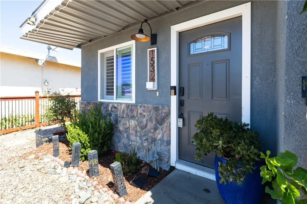 1532 Sierra Paso Robles, CA 93446