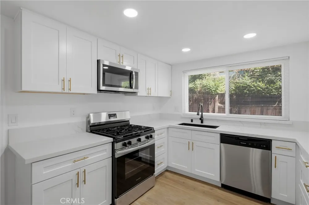 6200 Summerfield Bakersfield, CA 93313