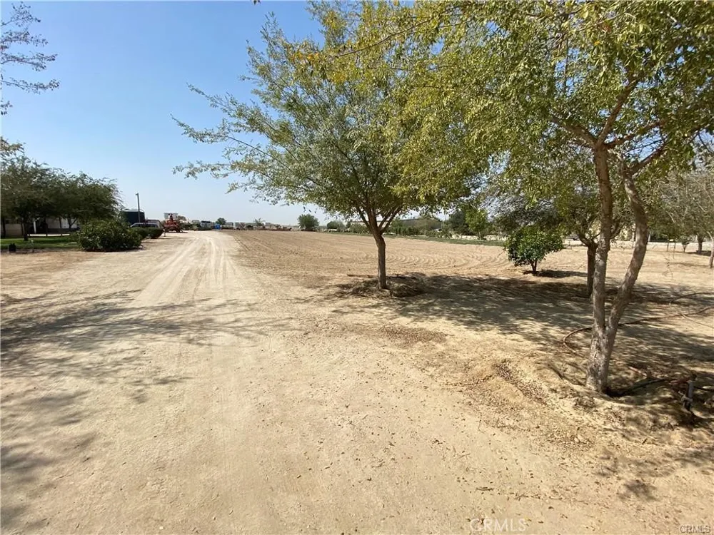 26323 Merced Avenue Wasco, CA 93280