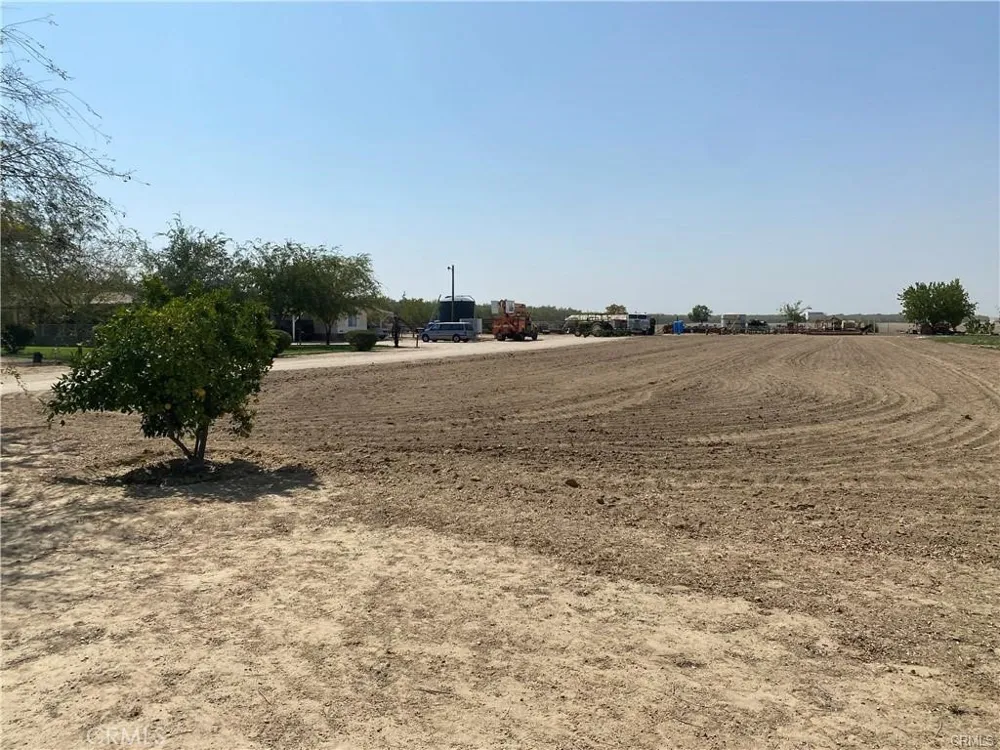 26323 Merced Avenue Wasco, CA 93280