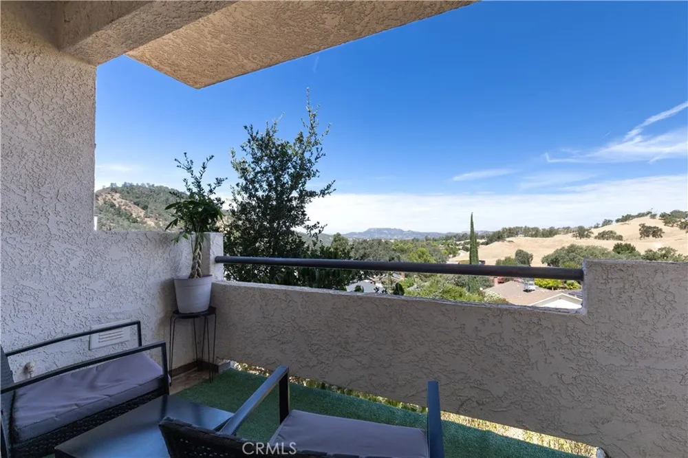 5065 Meadow Lark Paso Robles, CA 93446
