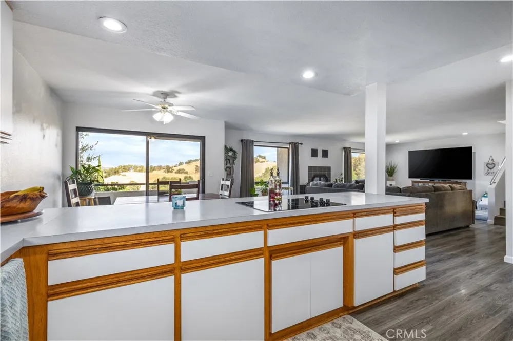 5065 Meadow Lark Paso Robles, CA 93446