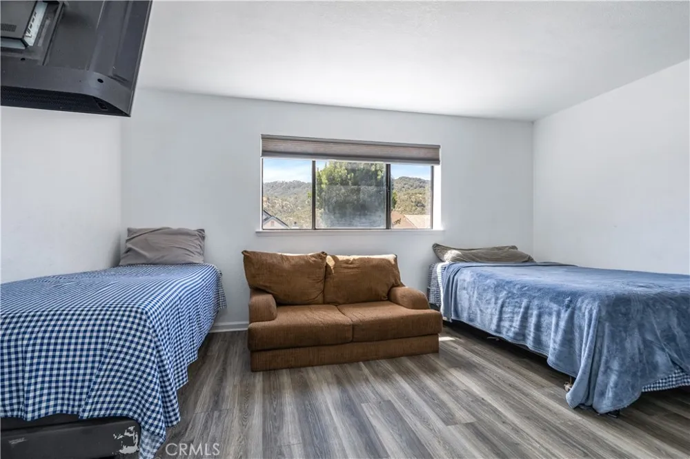 5065 Meadow Lark Paso Robles, CA 93446