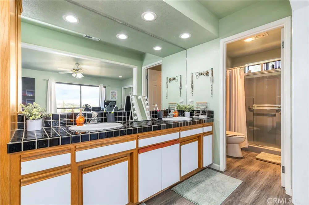 5065 Meadow Lark Paso Robles, CA 93446