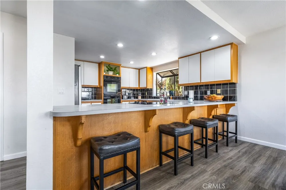 5065 Meadow Lark Paso Robles, CA 93446