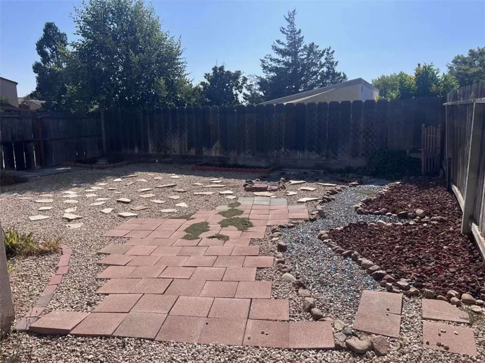1841 Lark Ellen Drive Paso Robles, CA 93446