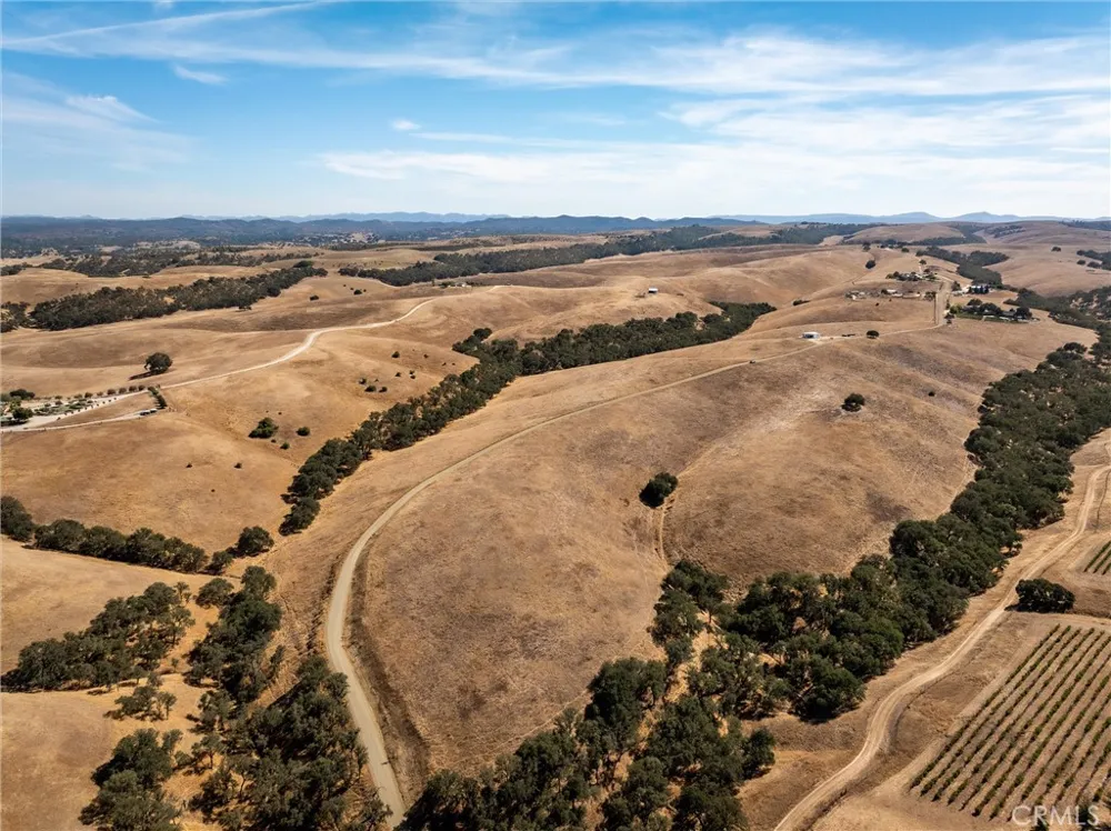 Straw Ridge Road Paso Robles, CA 93446