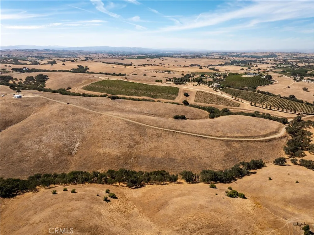 Straw Ridge Road Paso Robles, CA 93446
