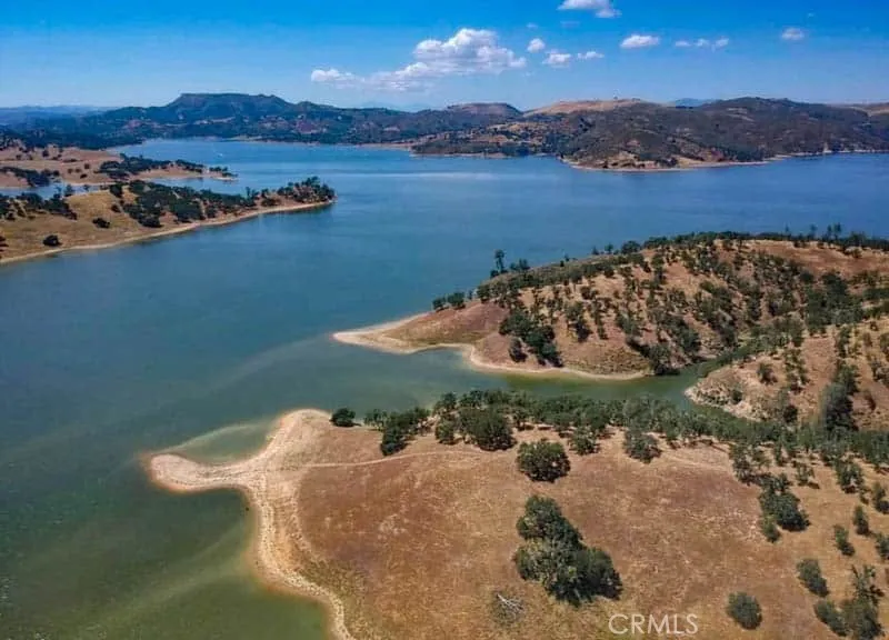 2315 Big Bear Lane Paso Robles, CA 93446