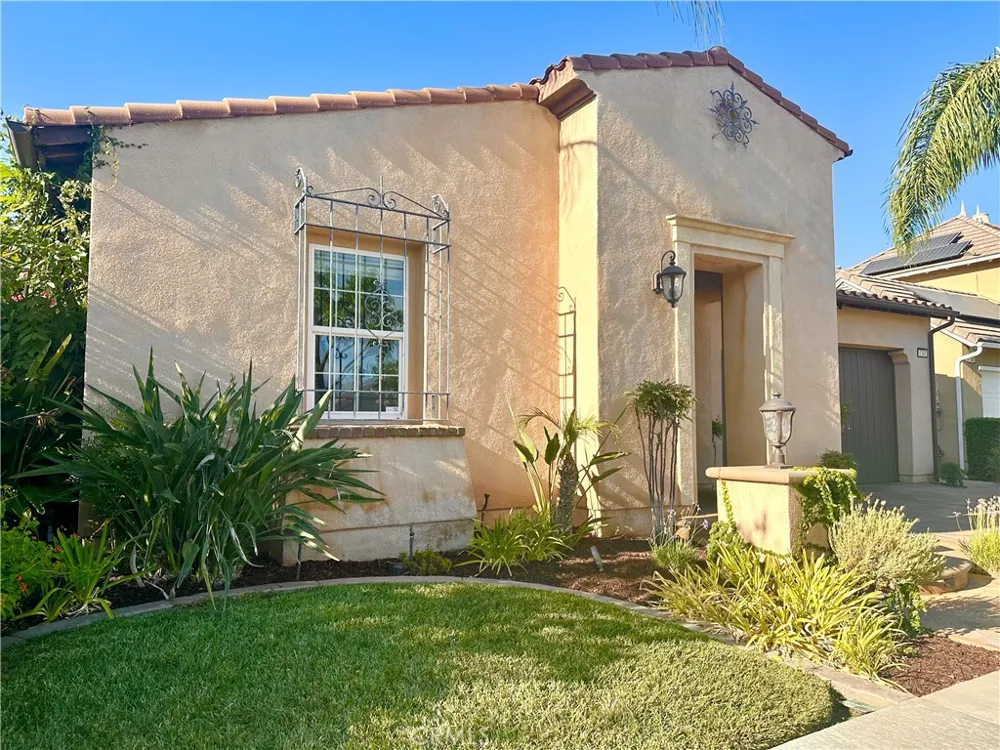 1341 Cole Upland, CA 91784