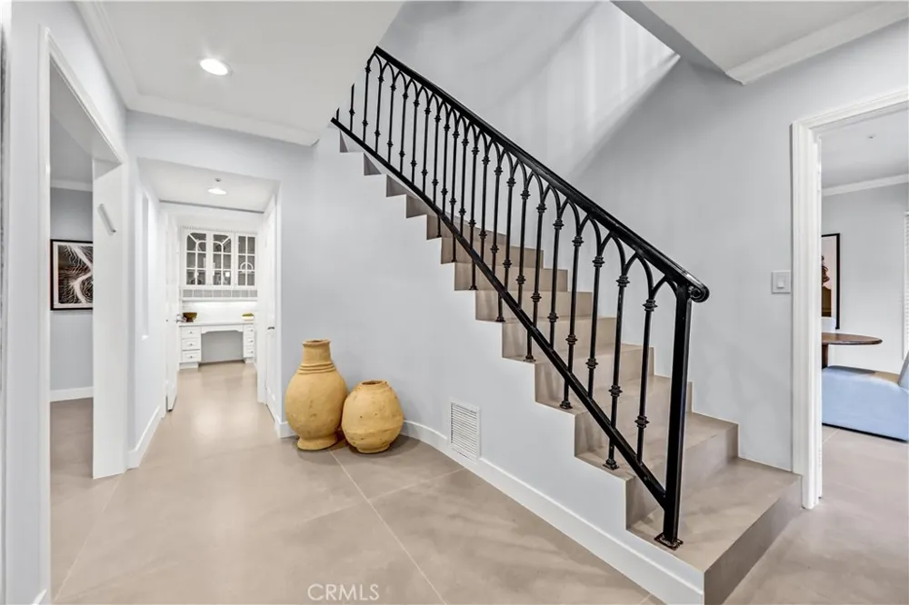 725 Doheny Beverly Hills, CA 90210