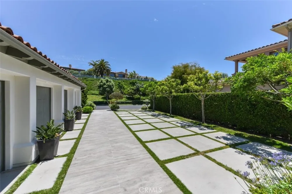 7 Via Brezza Newport Coast, CA 92657