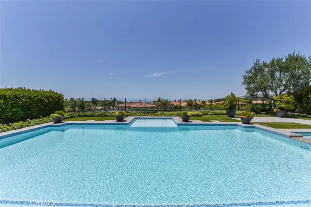 7 Via Brezza Newport Coast, CA 92657
