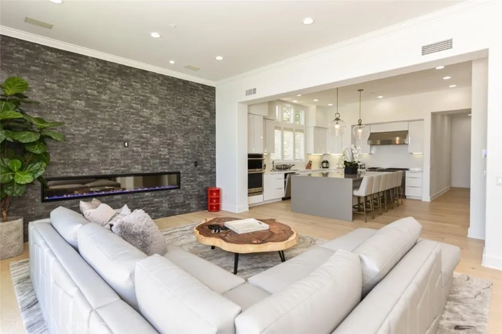 7 Via Brezza Newport Coast, CA 92657