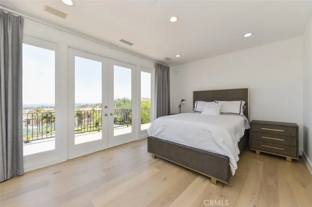 7 Via Brezza Newport Coast, CA 92657