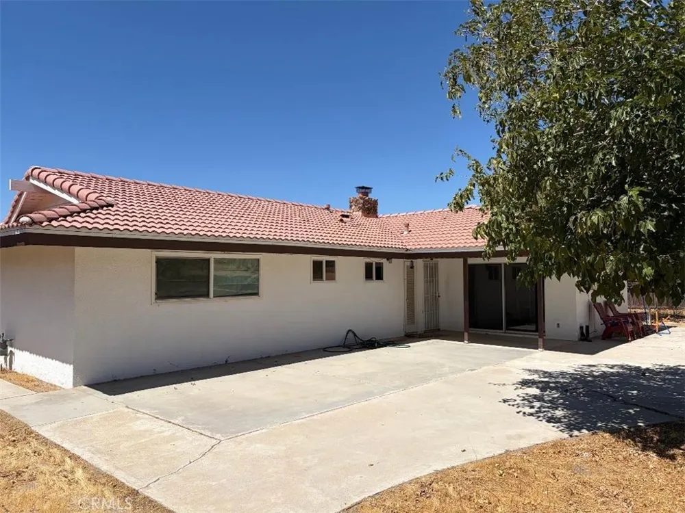 15034 Apple Valley Apple Valley, CA 92307