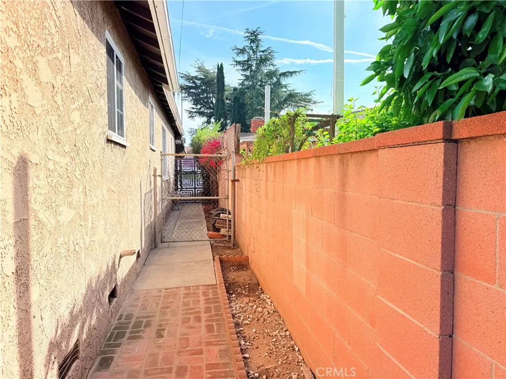 15459 Three Palms Hacienda Heights, CA 91745