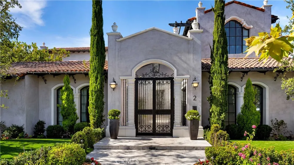 2 Thomas Road Ladera Ranch, CA 92694