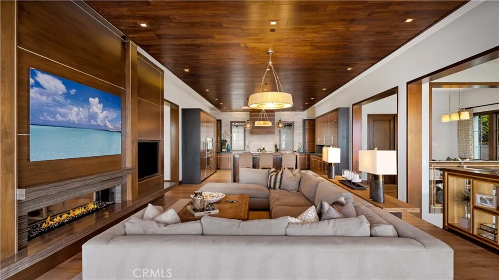 2 Thomas Road Ladera Ranch, CA 92694