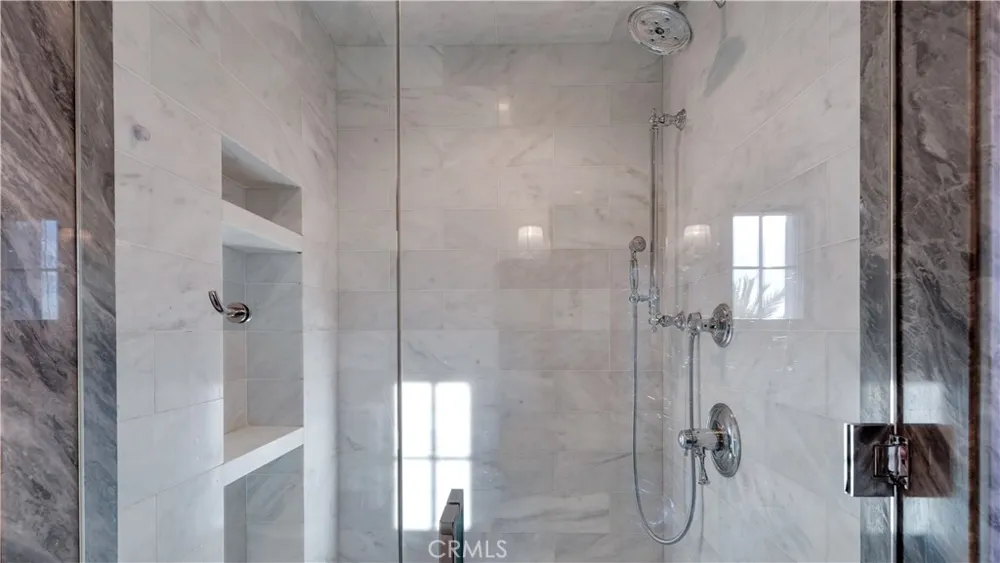 2 Thomas Road Ladera Ranch, CA 92694