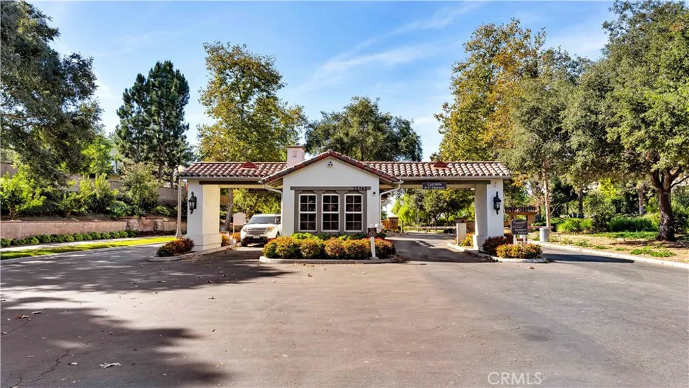 2 Thomas Road Ladera Ranch, CA 92694