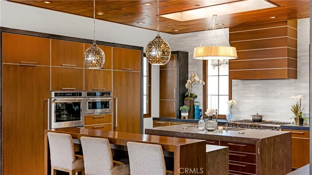 2 Thomas Road Ladera Ranch, CA 92694