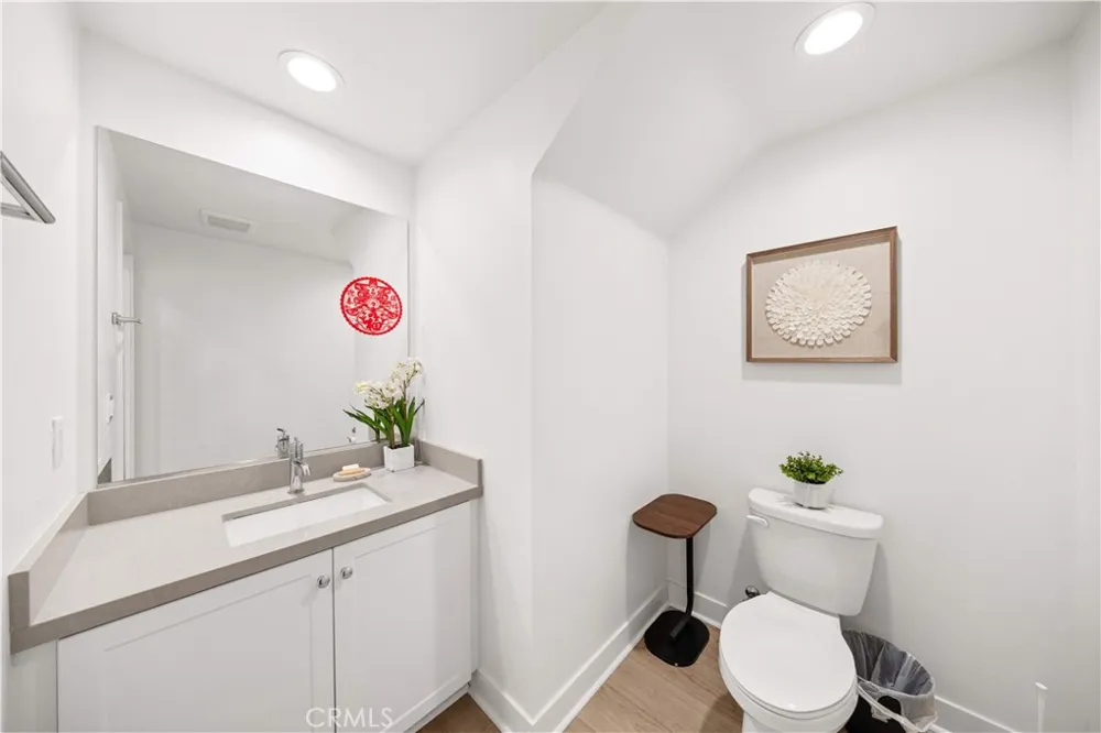 4056 E Peony Paseo #16 Ontario, CA 91761
