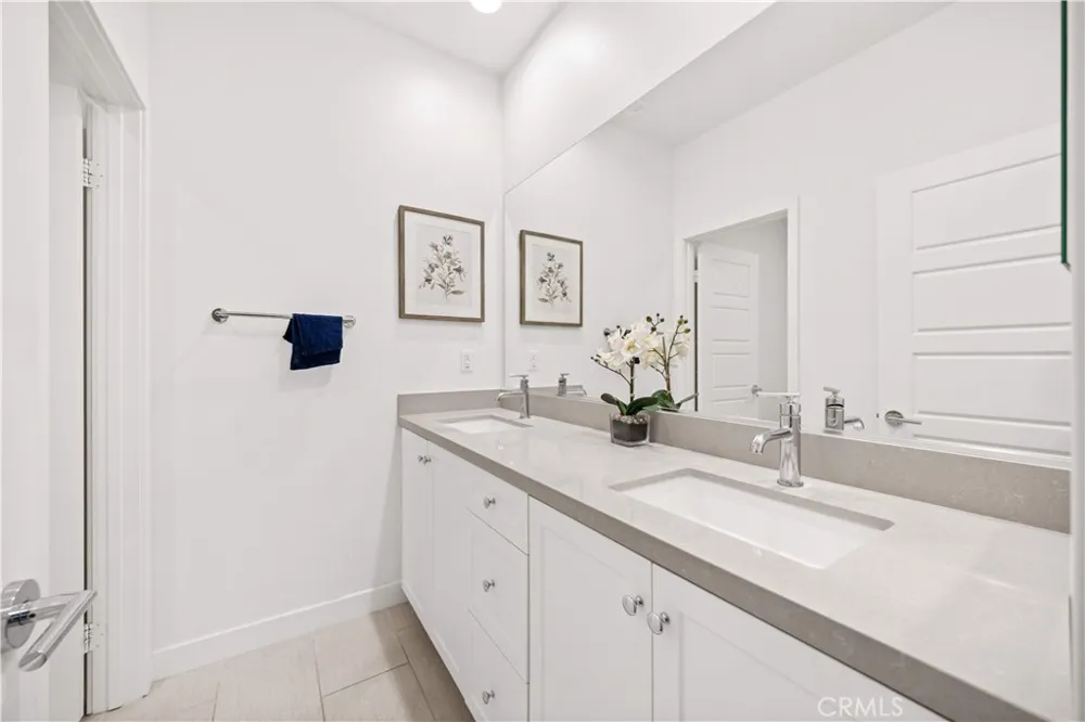 4056 E Peony Paseo #16 Ontario, CA 91761