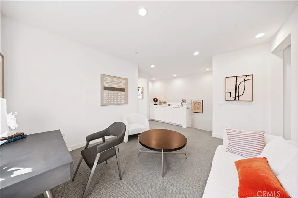 4056 E Peony Paseo #16 Ontario, CA 91761
